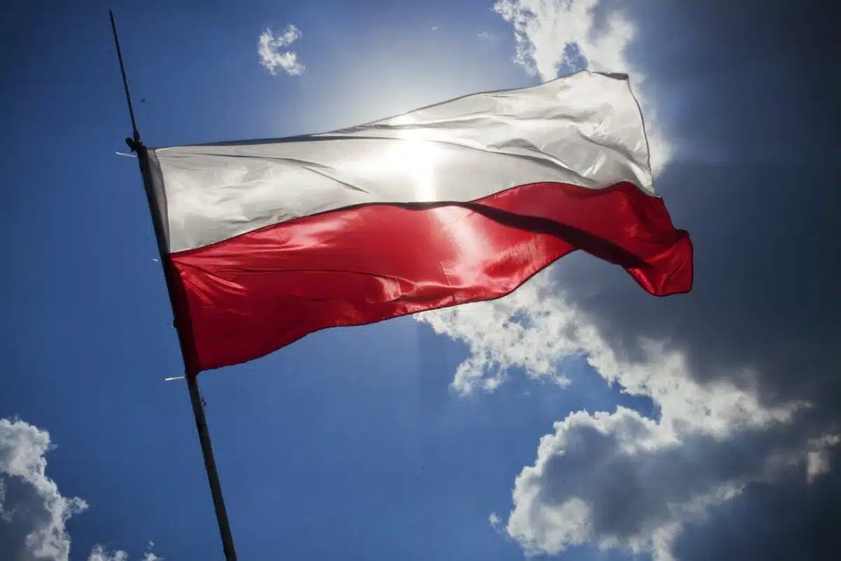 Drapeau Pologne : histoire de ce drapeau